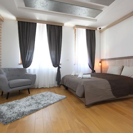 New Belgrade Apartments Magnetic, Parking 5 Evra Dan Kültér fotó